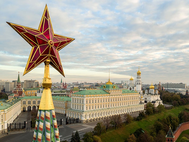 Грузоперевозки Москва Нижневартовск звезды на кремле горят ночью ярко